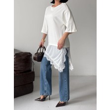Vesantia Kadın Beyaz Uzun Dantel Detaylı Oversize T-Shirt