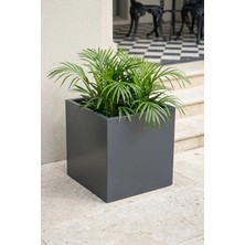 Desen Dekorasyon Zenith 40 cm Kare Küp Metal Saksı - Iç & Dış Mekan Modern Dekoratif Saksılık (40X40X40 Cm)
