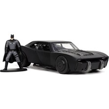 Aesco Jada, 253213008, Batman Batmobile Oyuncak Araba, Batman Figürlü ve 1:32 Ölçekli, Açılabilir Parçalar, Lisanslı Die-Cast ( Metal ), Batman Batmobile Car