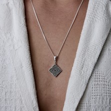 Ebrar Silver Gümüş Labirent Kolye 925 Ayar Gümüş Labirent Figürlü Unisex Kolye