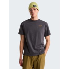 The North Face Koyu Gri Yuvarlak Yaka Regular Fit Erkek T-Shirt NF0A8GB4RHI1-M Tnf Snack Relaxed