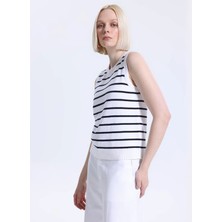 Lauren Ralph Lauren Beyaz - Siyah Kadın Yuvarlak Yaka Standart Fit Kazak 200P03501