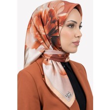 Hadiora Kadın Bej Turuncu Çiçek Desenli Kristal Eşarp