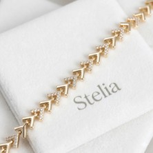 Stelia Altın Renk Kaplama Zirkon Taşlı Balık Sırtı Model Kadın Bileklik