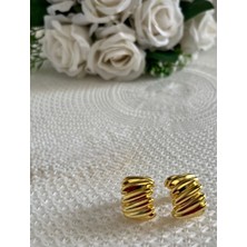 Stainless Stell Gold Burgulu Kalın Halka Küpe – Modern Tasarım