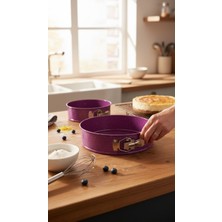 Kitchenboost Penguen 3 Lü Kelepçeli Kek Kalıbı - 3 Lü Kek Kalıbı Seti 24-26-28 Cm.