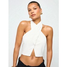 Afri Milano Kadın Ekru Halter Yaka Crop Bluz – Hürrem Kumaş Şık ve Modern Tasarım