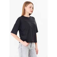 Sortie Collection Kadın Rahat Kalıp Göğüs Panelli Basic Tshirt Siyah