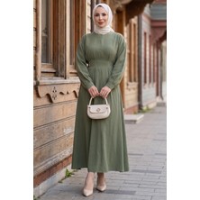 Hafsa Mina Beli Lastikli Yandan Tokalı Pensli Modal Elbise Haki HM2909