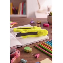 Aysluka Maket Bıçağı – Ergonomik Hobi, Okul ve Ofis Kırtasiye Maket Bıçağı Geniş 18MM Neon Sarı