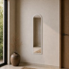 Aypars Atölye Modern MDF çerçeve Kemer Form Boy Aynası 40X120 cm – Minimalist Ince Beyaz Çerçeveli Dekoratif Duvar Aynası 2026 Trend