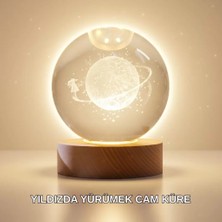 Asil Sepet Asiltech Ahşap Standlı Sarı Işıklı Dekoratif Küre Kız Figürü Tasarım