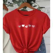 Nigrum Pardus Nıgrum Pardus Yuvarlak Yaka Minik Sıralı Kalpler Baskılı %100 Pamuk Büyük Beden Kadın T-Shirt