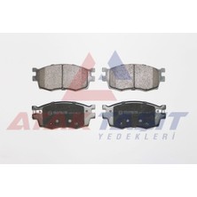 Otoco Hyundai Accent Era 1.5 Crdı 2006-2012 / Accent Era 1.4ı 16V 2006-2012 Ön Ikazlı Fren Balatası