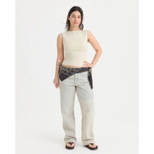 Ayma Active Kadın Krem Kayık Yaka Bluz - EcoVero™ Viskoz, Kolsuz, Tek Kat, Minimal ve Zarif Günlük Bluz
