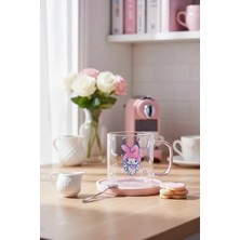 Miniso Sanrio Lisanslı My Melody Cam Bardak 420 ml – Renkli Saplı Şeffaf Tasarım
