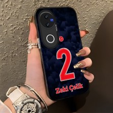 HONTINGA Vivo V50 ile Uyumlu Kılıfı Silikon Kenar Sert Arka Düşüme Önleyici Basitlik Anti Düşme Kamera Korumali Dünya Kupası 2 Numara Zeki Çelik Desen Telefon Kılıfı K1-1205