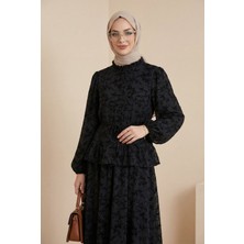 Moda Morfo Yakası Fırfırlı Flok Baskı Astarlı Etekli Takım -Siyah