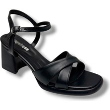 Erbay 405-26 Cilt Deri Çapraz Bant Kalın Topuk Anatomik Kadın Sandalet(7cm)