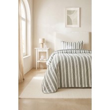 Ocean Home Textile Pamuklu Kapitoneli Haki Renk Çizgi Desen Tek Kişilik Yatak Örtüsü Seti 1 Adet 180 x 230 / 1 Adet 50 x 70 cm