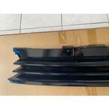 Badela Volkswagen Golf 4 1998-2004 Uyumlu Logosuz Ön Panjur Piano Black