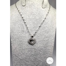 Carette De Terre Taş ve Inci Detaylı Romantik Kalp Kolye