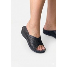 Shoemix Biocomfort Kadın Siyah Hakiki Deri Lazer Kesim Anatomik Comfort TERLIK-786