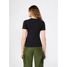 Champion 118766-KK001 Ss Tee Siyah Kadın T-Shirt