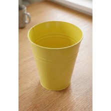 Konik Metal Saksı & Vazo Sarı - 25 cm Dekoratif Çok Amaçlı Renkli Çiçeklik (25X23/15 Cm)