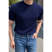 Tarz Cool Old Money Fit Bisiklet Yaka Çizgili Triko T-Shirt – Slim Kalıp Premium