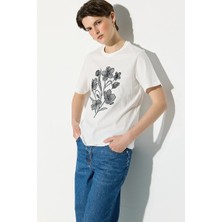 Gusto Çiçek Nakışlı Pamuk T-Shirt - Beyaz
