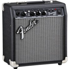 Fender Frontman 10G Black Elektro Gitar Amfisi 10 Watt Güç ile Kompakt Tasarım