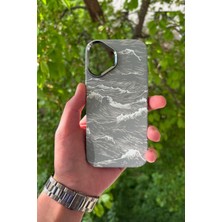 Glazef iPhone 17 Deniz Dalgası Desenli Soft Dokulu Karbon Fiber Magsafe Kılıf