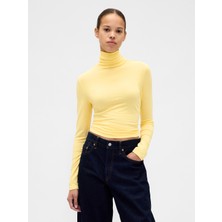 Gap Kadın Sarı Featherweight Turtleneck T-Shirt