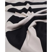 Kumaş Parça Siyah Beyaz Çizgili 3 Iplik Kumaş Şardonlu Kalın Yumuşak Sweatlik & Eşofmanlık 180X220CM
