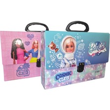 Gıpta Barbie Saplı Çanta 25x35x7 cm Cinsiyet: Kızlar İçin Renkli ve Eğlenceli Tasarım