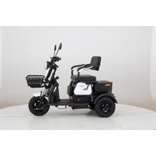 Mondial E-Mon Mondial Capri Elektrikli Motosiklet Beyaz 1300W Güç ve 85 kg Taşıma Kapasitesi
