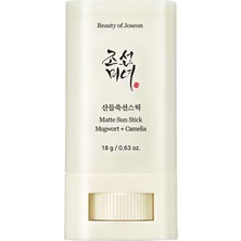 Beauty of Joseon Matte Sun Stick: Mugwort + Camelia - Yağlı Olmayan Güneş Koruması 18 G