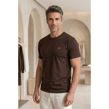 D's Damat Erkek T-Shirt, Regular Fit Bisiklet Yaka Esnek Pamuklu Günlük Kısa Kollu Tişört Koyu Kahverengi