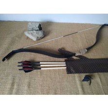 Konuralp Okçuluk Konuralp Geleneksel Okçuluk Başlangıç Seti (Basit Tirkeş + 3 Ok + Zihgir) 120 cm Uzunluk