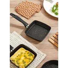 Assess Store 12 cm Granit Sos Tavası – Mini Tereyağı Tavası, Yapışmaz Küçük Tava, Yumurtalık, Sos ve Tereyağı Eritme Için Tek Kişilik Mutfak Tavası (Kare)