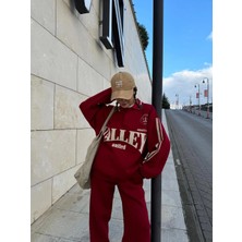 Tarz Yeri Kadın 3 Iplik Pamuklu Yakalı Sweat Baggy Pantolonlu Takım - Bordo