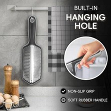 Daisy Home Çift Taraflı Rende, Paslanmaz Çelik Yapı, Eğimli Ergonomik Tasarımı ile Pratik Kullanım, Ev Ofis Restoran Için Kullanıma Uygun Çok Amaçlı Paslanmaz Çelik Çikolata Limon Peynir Sarımsak El Rendesi