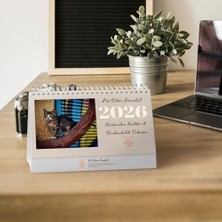 Daisy Home Pet Sitter Istanbul 2026 Takvim, Kurtarılan Kediler ve Farkındalık Günleri, Evcil Hayvan Tatilleri Temalı Masa Takvimi