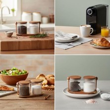 Daisy Home Akasya Standlı Kapaklı Kaşıklı 2'li Cam Baharat ve Tuzluk Seti | Hava Geçirmez Doğal Ahşap Kapaklı Baharatlık | Modern Masaüstü Tuzluk Biberlik Seti | Kahve, Şeker, Bitki Kavanozu