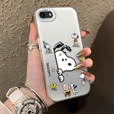 HONTINGA iPhone Se 2022 ile Uyumlu Kılıfı Silikon Kenar Sert Arka Düşüme Önleyici Basitlik Anti Düşme Kamera Korumali Snoopy Desen Telefon Kılıfı Kadın ve Erkek Için Uygundur K1-0080