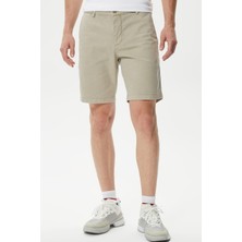 Lacoste Men's Slim Fit Organic Cotton Beige Bermuda Shorts Erkek Dar Kesim Organik Pamuk Bermuda Şort Bej