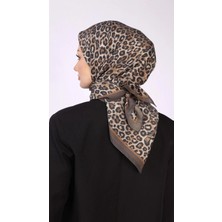 Aminenesil Glomaria Tiny Leopard Desen Modal Eşarp Kahverengi Renk