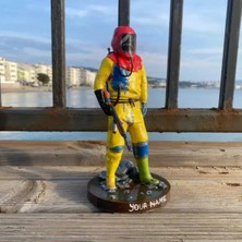 Oko Design Rust Hazmat Figür ve Ak-47