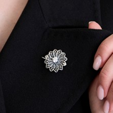 Ebrar Silver Gümüş Çiçek Broş 925 Ayar Gümüş Çiçek Figürlü Kadın Broş